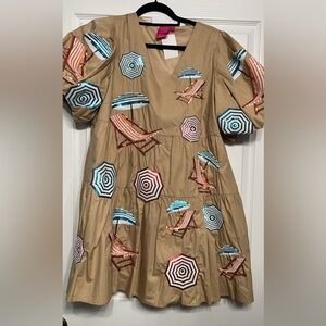 QUEEN OF SPARKLES Beach Chair & Umbrella Dress